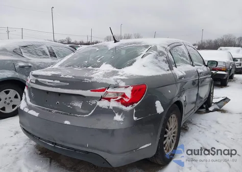 2011 Chrysler 200 Touring from USA, damaged, VIN 1C3BC1FB5BN606645